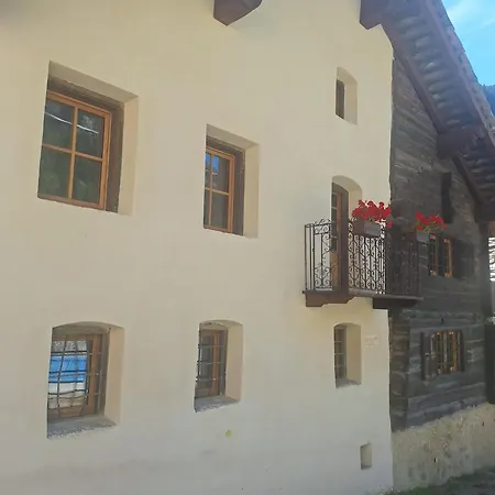 Ex Rettoria - 6-7 Posti Letto Apartment Champsil