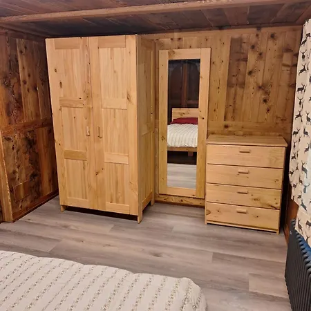 Apartment Ex Rettoria - 6-7 Posti Letto Champsil